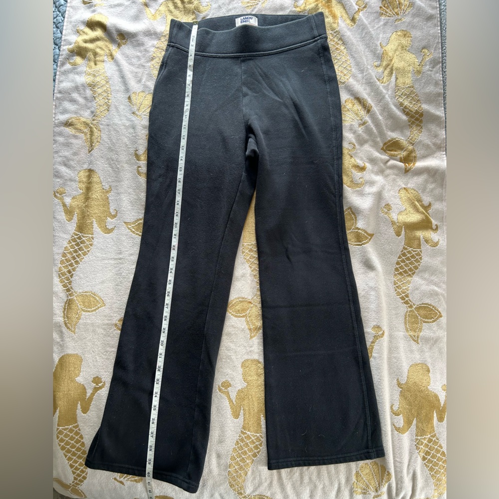 Women’s Lands End Serious Sweats - Black pants - size M (10-12)